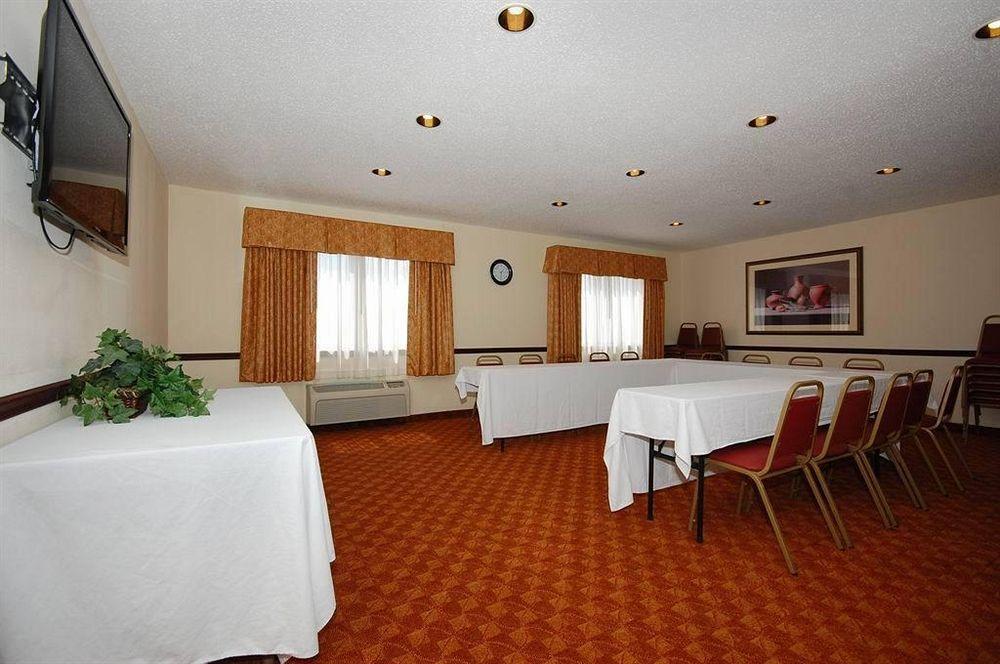 Best Western Lakewood Inn Hebron 設備 写真